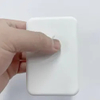 El paquete original Super Mini 5000mah Powerbank blanco tiene logotipo magnético para el banco de energía inalámbrico Magsafe