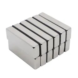 Precio del imán N52 Imán de neodimio rectangular con revestimiento de níquel de tierras raras súper fuerte Popular 14 compradores